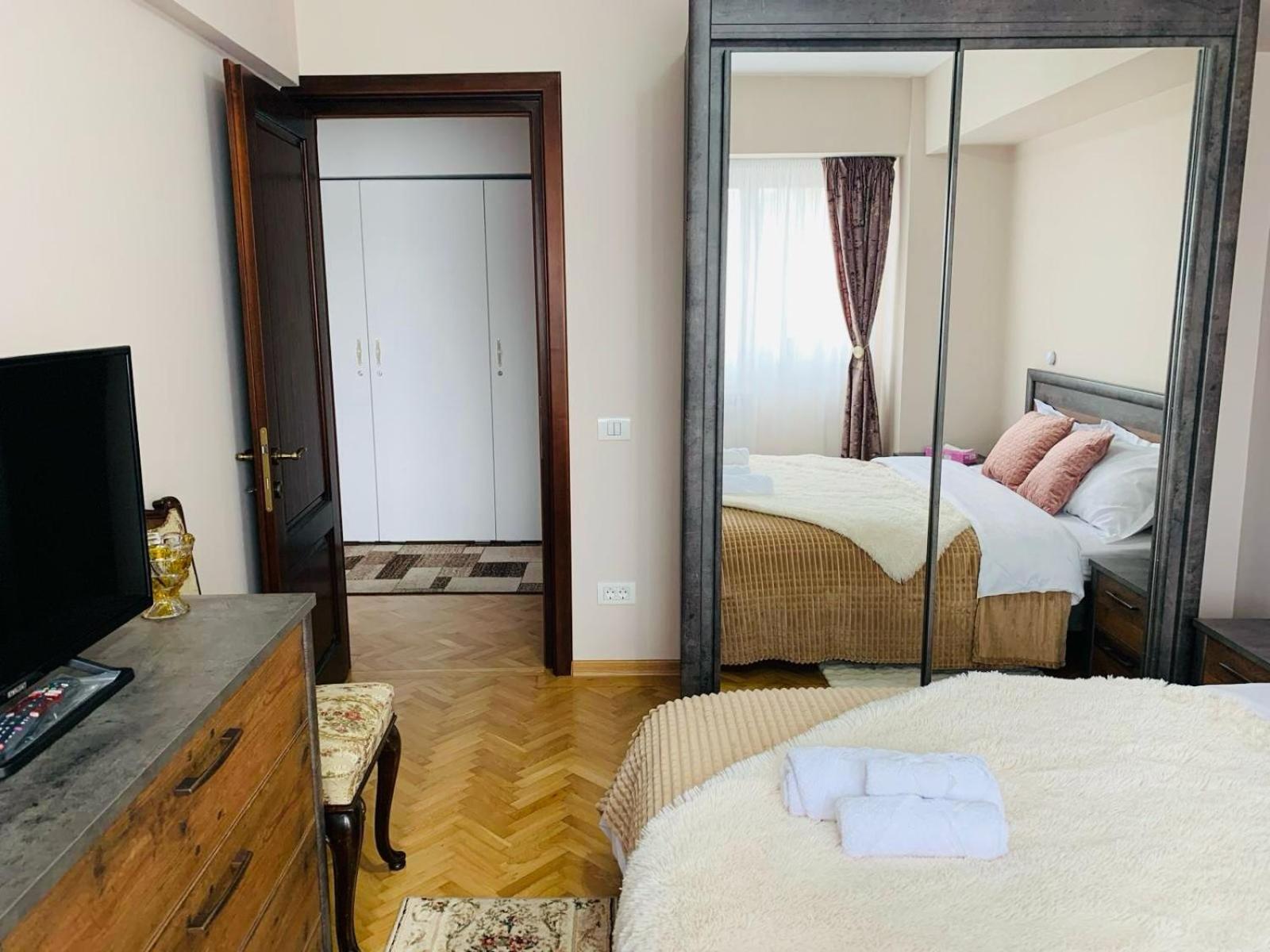Sofiart Apartment Bükreş Dış mekan fotoğraf